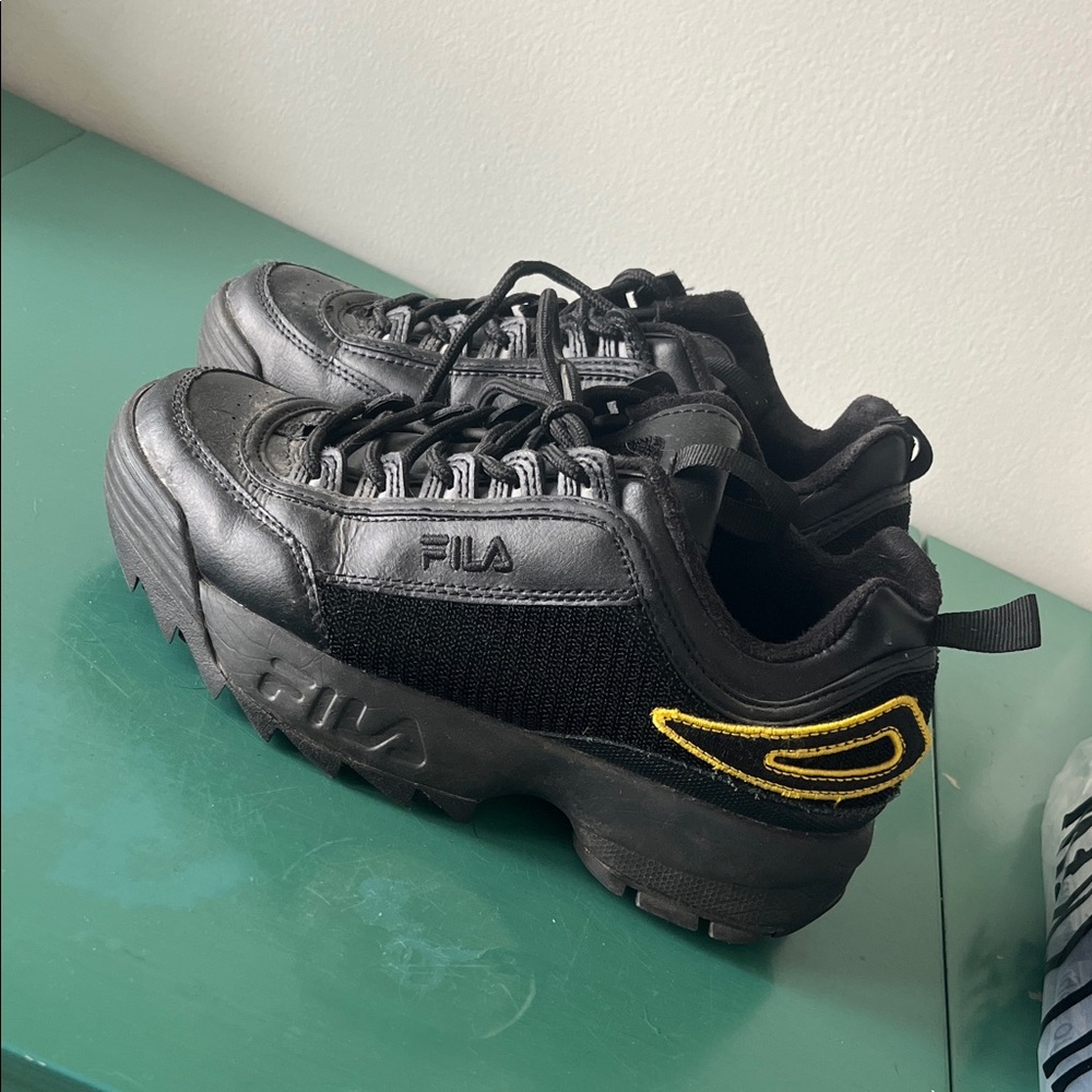 Fila Black Sneakers with Velcro patches